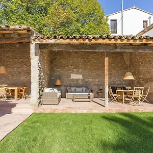 finca-can-romeu-alojamiento-rural-entre-viedos.catalonia-hotels.com/